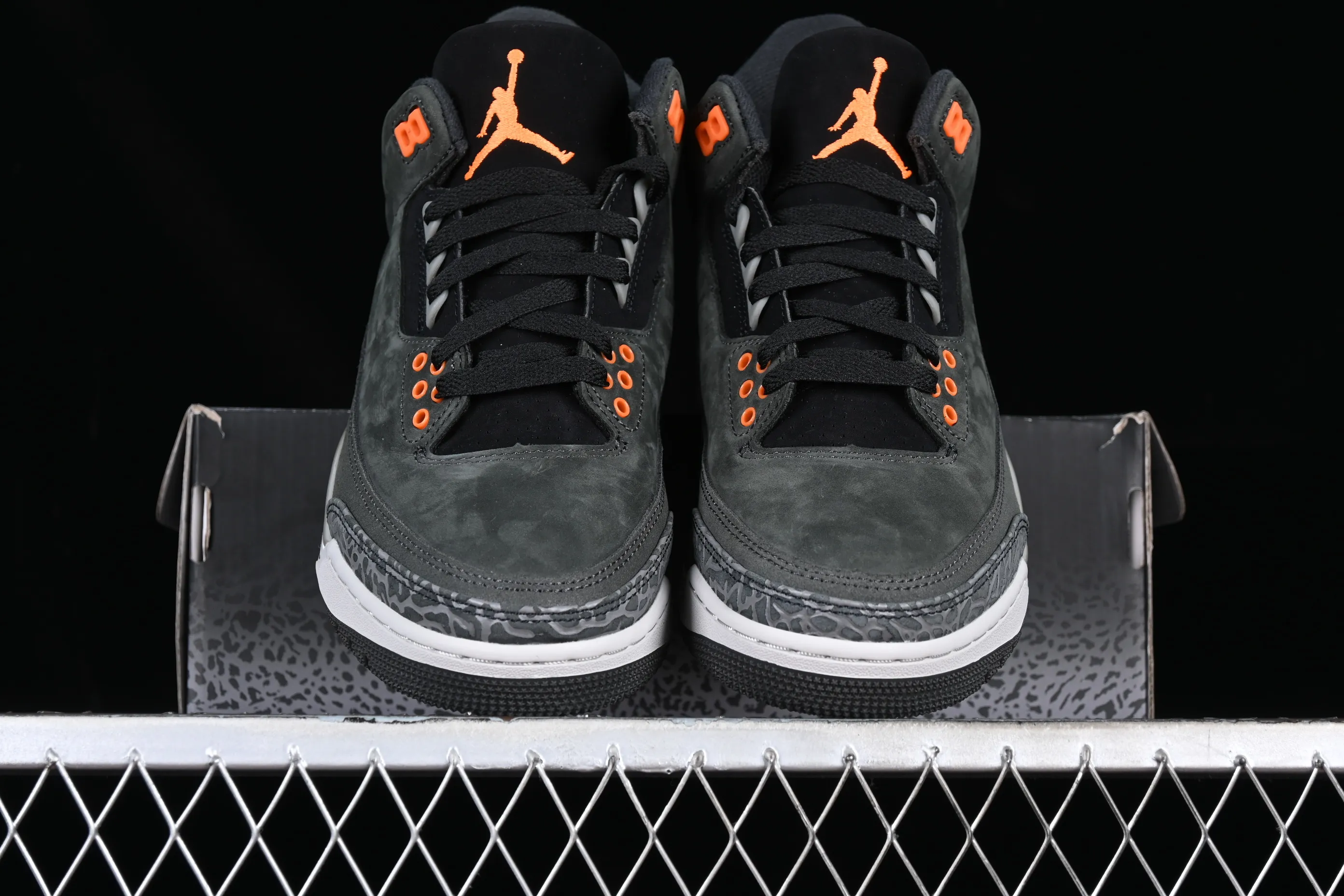 All categories Air Jordan Jordan series basketball shoes Air Jordan 3 foreign trade version Air Jordan 3 Retro "Fear" AJ3 Joe 3 fear dark gray CT8532-080
